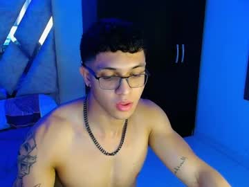 Xmuscle_Versx May 10, 2025 Chaturbate stream image
