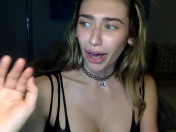 Heybells May 10, 2025 Chaturbate stream image