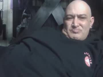 Dominatdave13 May 10, 2025 Chaturbate stream image