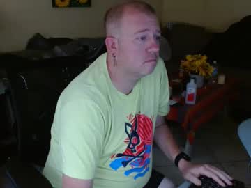 Piiss_Lover_070 May 10, 2025 Chaturbate stream image