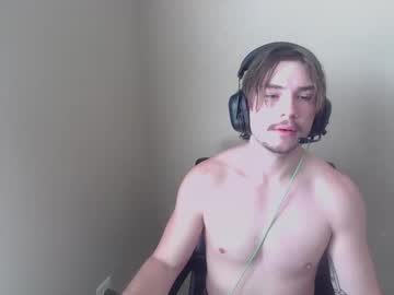 Johnlights0 May 10, 2025 Chaturbate stream image