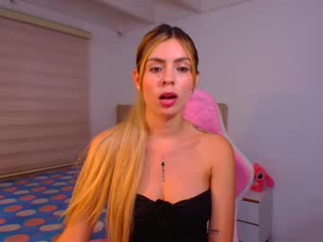 Gabriela_07_ May 11, 2025 Chaturbate stream image
