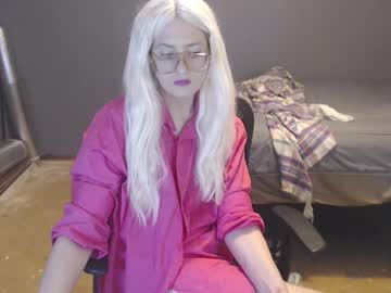 Smut1992 May 11, 2025 Chaturbate stream image