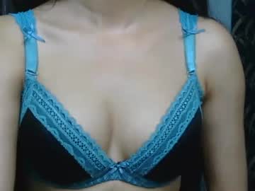 Ziyaa_1 May 11, 2025 Chaturbate stream image