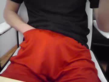 Hornygermancollegeboy0 May 11, 2025 Chaturbate stream image