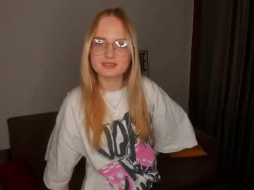 Jennifer_Ellis May 11, 2025 Chaturbate stream image