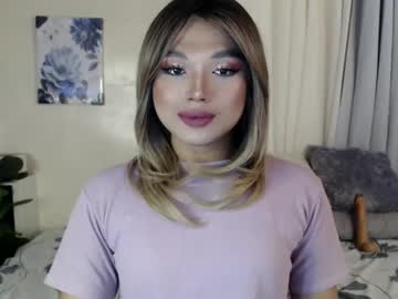Seductivedeluxe69 May 11, 2025 Chaturbate stream image