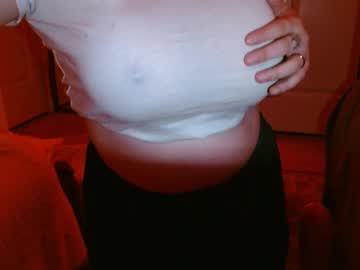 Elenagilbert12 May 11, 2025 Chaturbate stream image