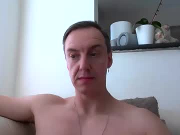 Ploki2000 May 11, 2025 Chaturbate stream image