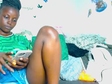Ebonysmilz88 May 11, 2025 Chaturbate stream image