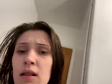 Bthornton03 May 12, 2025 Chaturbate stream image