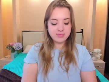 Kimberly_Mm May 12, 2025 Chaturbate stream image
