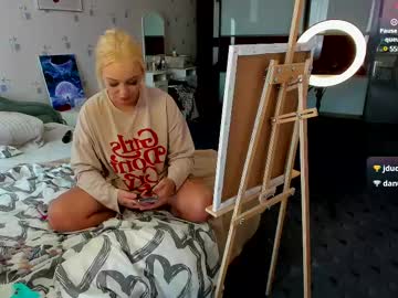 Pauline_Meow May 12, 2025 Chaturbate stream image