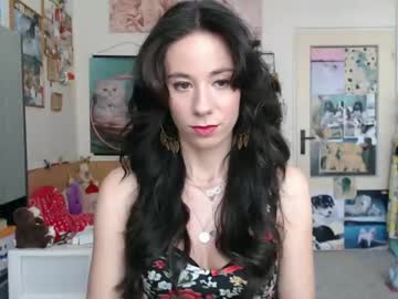 Roselynsun May 12, 2025 Chaturbate stream image
