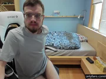 Momotkb May 12, 2025 Chaturbate stream image