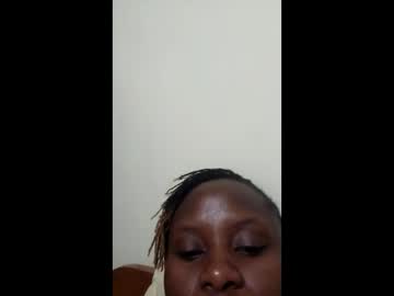 El_Rozie May 12, 2025 Chaturbate stream image