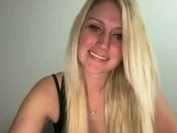 Smexxii93 May 12, 2025 Chaturbate stream image