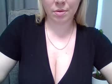 Innaxkelly May 13, 2025 Chaturbate stream image