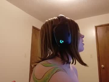 Bluebirdy696 May 13, 2025 Chaturbate stream image