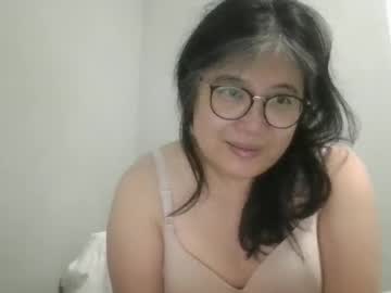 Hardercranberry May 13, 2025 Chaturbate stream image