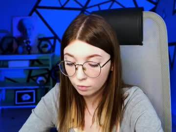Lilly__Rain May 13, 2025 Chaturbate stream image