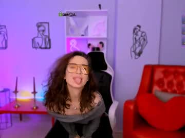 Yours_Sunny May 13, 2025 Chaturbate stream image