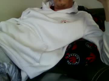 Xjuskikinitx May 13, 2025 Chaturbate stream image