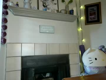 Sunshin3slut May 14, 2025 Chaturbate stream image