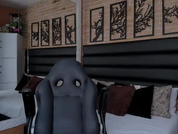 Lesly_Tailor May 14, 2025 Chaturbate stream image