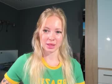 E___Lisa May 14, 2025 Chaturbate stream image