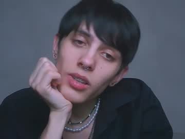 Oli_Vers May 14, 2025 Chaturbate stream image