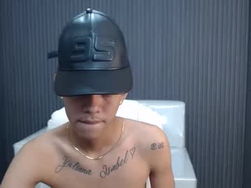 Dey_Skinnyboyx18 May 14, 2025 Chaturbate stream image