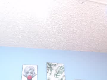 Karinacoleman May 14, 2025 Chaturbate stream image