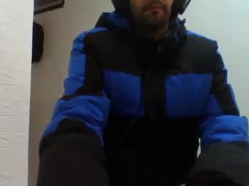 Hotdragon19771 May 14, 2025 Chaturbate stream image