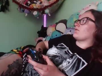 Mistressmidnight666 May 14, 2025 Chaturbate stream image