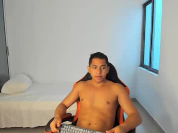 Eduard_Slim May 14, 2025 Chaturbate stream image