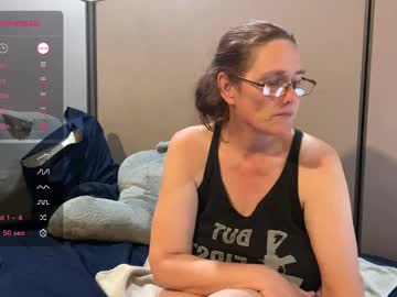 Naughtywifenxtdoor May 15, 2025 Chaturbate stream image