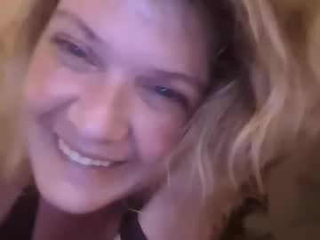 Sheseemsinnocent May 15, 2025 Chaturbate stream image