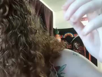 Fairyonacid97 May 15, 2025 Chaturbate stream image