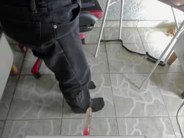 Maximoogray May 15, 2025 Chaturbate stream image