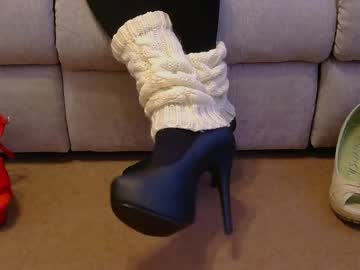 Heavenlyheels May 15, 2025 Chaturbate stream image