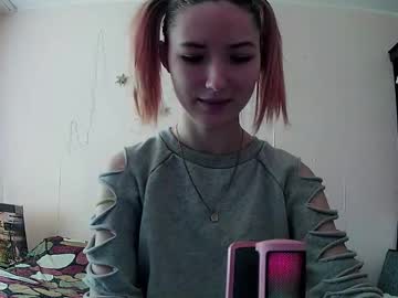 Kikiclark_ May 15, 2025 Chaturbate stream image