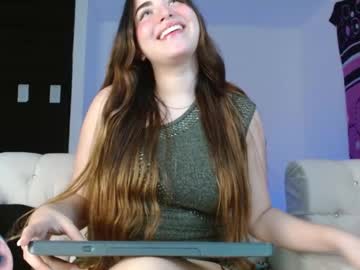 Paulina_Quintero18 May 15, 2025 Chaturbate stream image