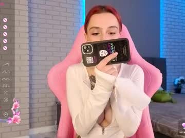 Hazel_7 May 15, 2025 Chaturbate stream image