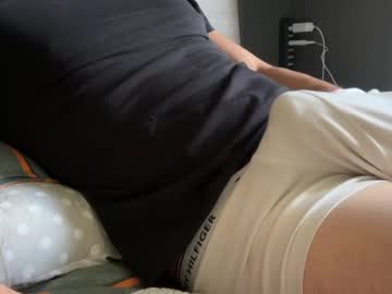 Lu1721 May 15, 2025 Chaturbate stream image