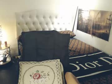 Xqueenyasiandomcumx stream photo from May 15, 2025