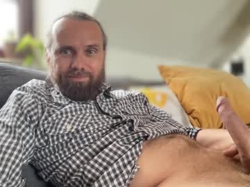 D0n_Gi0vanni May 15, 2025 Chaturbate stream image