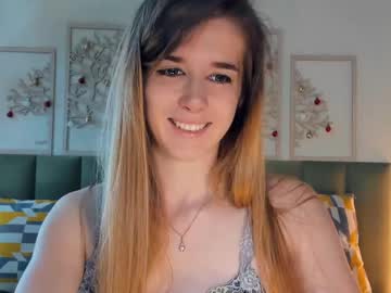 Olivia_7 May 15, 2025 Chaturbate stream image
