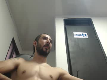 Andruwang May 15, 2025 Chaturbate stream image