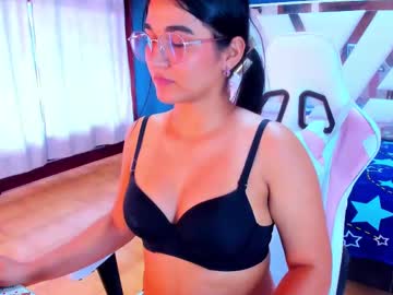Sweett_Melodyy1 May 15, 2025 Chaturbate stream image
